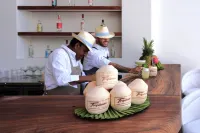 Tropicana Los Cabos, Tapestry Collection by Hilton - bar
