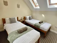 Welbury Studio Sleeps 2 Pet Friendly & Parking Hotels in Northallerton