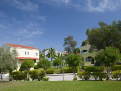 Govino Bay Hotels in Gouvia