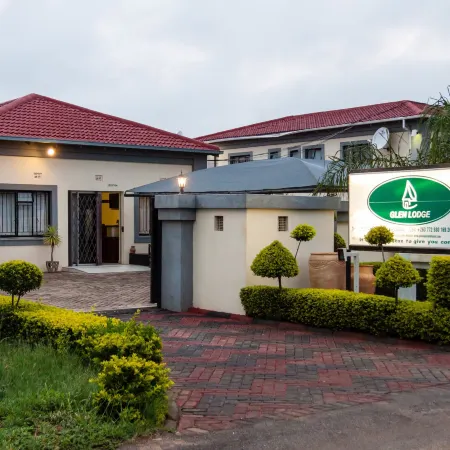 Glen Lodge & Tours