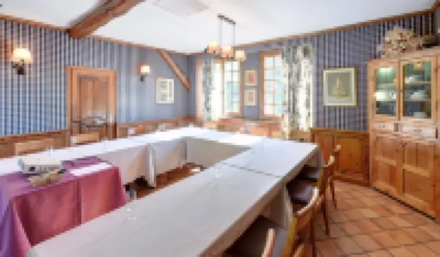 Cazaudehore Hotel Restaurant Hotels in Saint-Germain-en-Laye