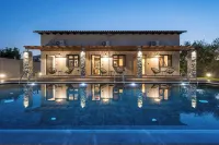 Eightyfour Living with Private Pool Hotels in Nerokoúros