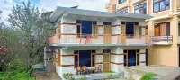 Soil Villa Hotels in Hallan-i