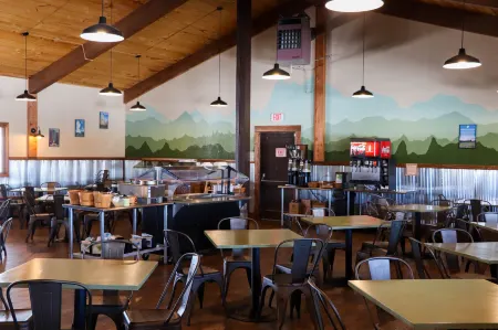 YMCA of the Rockies - Snow Mountain Ranch Отели в г. Грэнби