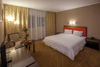 HOTEL AQUASTAR DANUBE - 4-Star