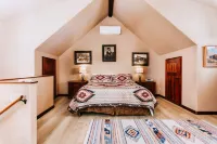 Colvin Cabin on Cooper - 3-Star