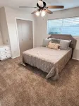 Charming 3- Bedroom  house in Lubbock near a Beautiful Park Hotels near Market Street