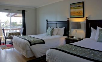 The Water's Edge Inn