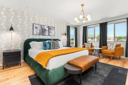 7Br Escape / Pool, Game Room / Golf / Sleeps 19