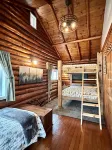 Lakeside Log Cabin - Enjoy a beautiful sugar sand beach, Eau Claire Area