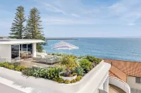 The Surf Yamba Hotels in Angourie