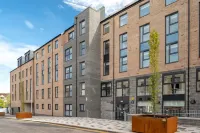 Student Only Pittodrie Street - 2-Star