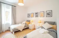 Arbio Monteurzimmer Fredersdorf Parking Included - Apartments