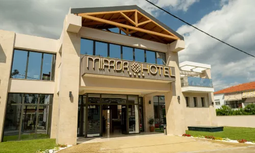 Mirror Hotel