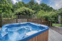 The Apple Store - 1 Bedroom Cottage - St Ishmaels Hotels in Saint Ishmael's