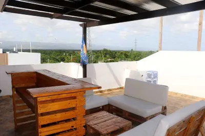 Beautiful Modern 3 Bedrooms Apartment Hotels in 