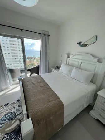 Cozy Oceanview+Pool+Gym+Airport 20 minutes Apartment