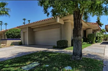 Rancho Mirage Family Vacation Rental Отели рядом с достопримечательностью «Обсерватория Ранчо Мираж Лайбрари &»