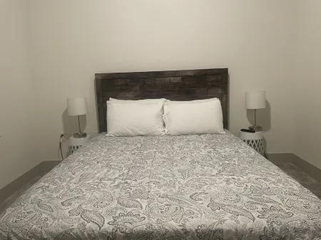 Business Suite Richardson/Cityline