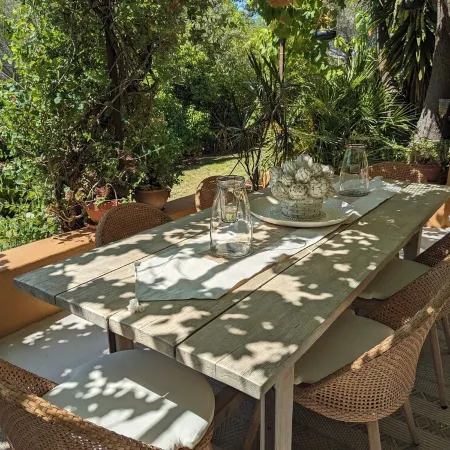 Pinarello: CHARMING HOUSE 400m FROM THE BEACH, SWIMMING POOL AND SPA