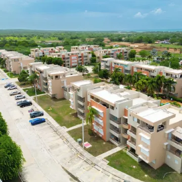 Coqui Beach Home, Paseo del Faro Combate