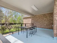 Tremendous Family Home on the Curve! 3-bedrooms close to the lake and amenities 賈斯珀縣酒店