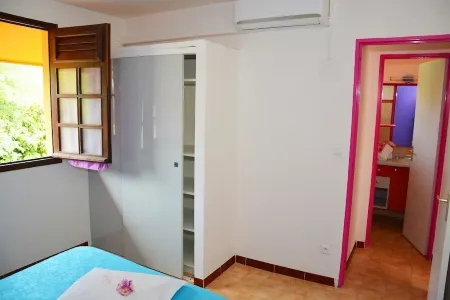 T3 bungalow with garden