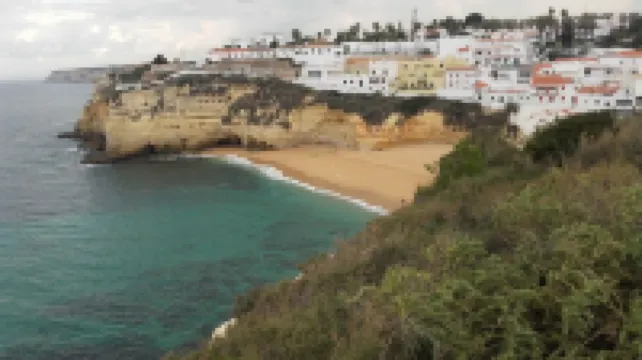 CHARMING APARTMENT ALVOR 10 MINUTES FROM THE SEA