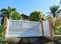 Villa 6/8 persons with swimming pool, panoramic view, 300 m from the beach