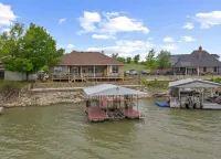Waterfront Luxury Getaway for Gatherings - 180 Degree Views, Large Deck & Dock