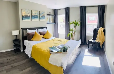 Mr. Holmes Retreat Отели рядом с достопримечательностью «Fox Chapel Golf Club»