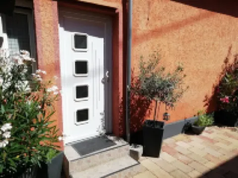Cozy apartment on the beautiful harbor of Wiesbaden-Schierstein