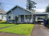 A Cozy House, close to UO Hayward Field, M.Knighte Arena,  AUZ Stadium