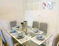 Style, comfort, 2 bed