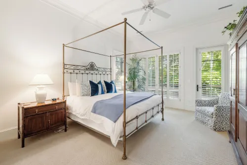 Luxury Home, Private Homesite with Pool, Easy Walk to Beach!!