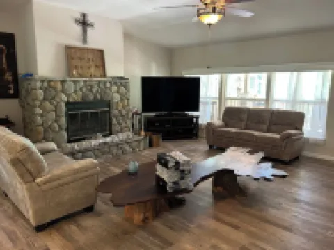 Valley retreat Hotels in Squaw Valley