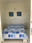 Beautiful apartment 5 min from Pereybere beach and also a 2nd apartment.