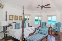 Beautiful Beachfront Villa in a Gated Community, Private Pool/Bar, Fully Staffed