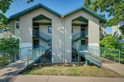 Branson Condo Near 76 Strip and Silver Dollar City Hotel a 