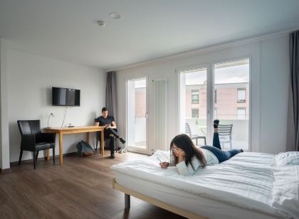 Nyon Hostel