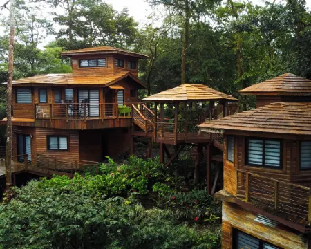 Lucero Residences Golf & Wellness Resort