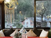The Royal Orchard Kasol Hotels in Shamshi