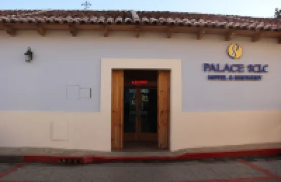 Hotel Palace Inn Sclc Отели в г. 