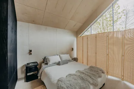 Amazing Falls Cabin - The Refuge at Kulshan