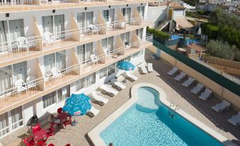 Hostal Anibal - AB Group