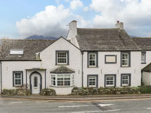 Lakeland View Hotels in Above Derwent