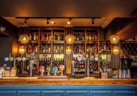Harper's Steakhouse with Rooms, Haslemere - Bar