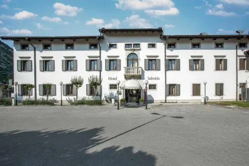 Sabotin, Hotel & Restaurant - Parkplatz