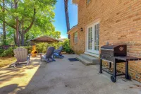 Family-Friendly Home 6 Mi to Downtown Mobile! - Bungalows