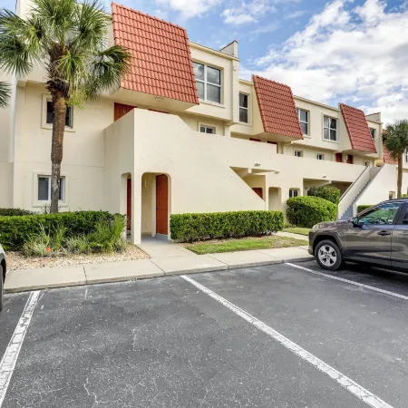 St Augustine Poolside Oasis w/ Private Patio!